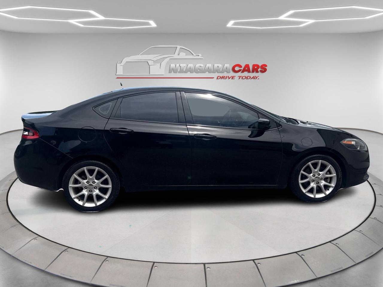 2013 Dodge Dart SXT Photo5