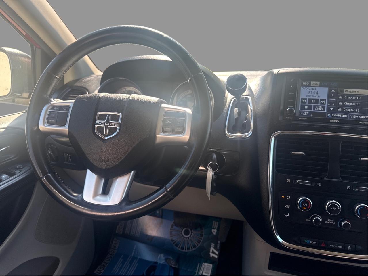 2012 Dodge Grand Caravan SXT Photo