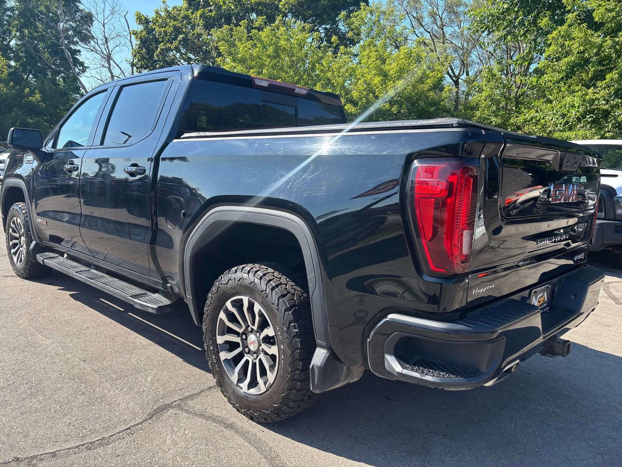 2021 GMC Sierra 1500 AT4 4WD Navigation Leather One Owner Clean CAR Photo