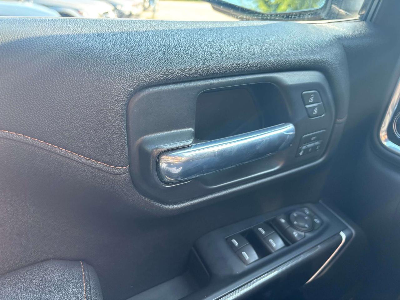 2021 GMC Sierra 1500 AT4 4WD Navigation Leather One Owner Clean CAR Photo