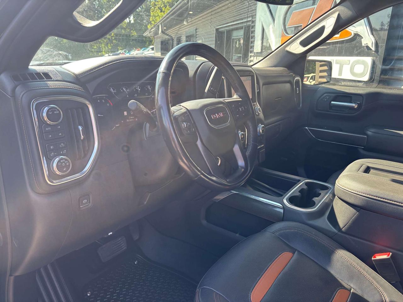 2021 GMC Sierra 1500 AT4 4WD Navigation Leather One Owner Clean CAR Photo