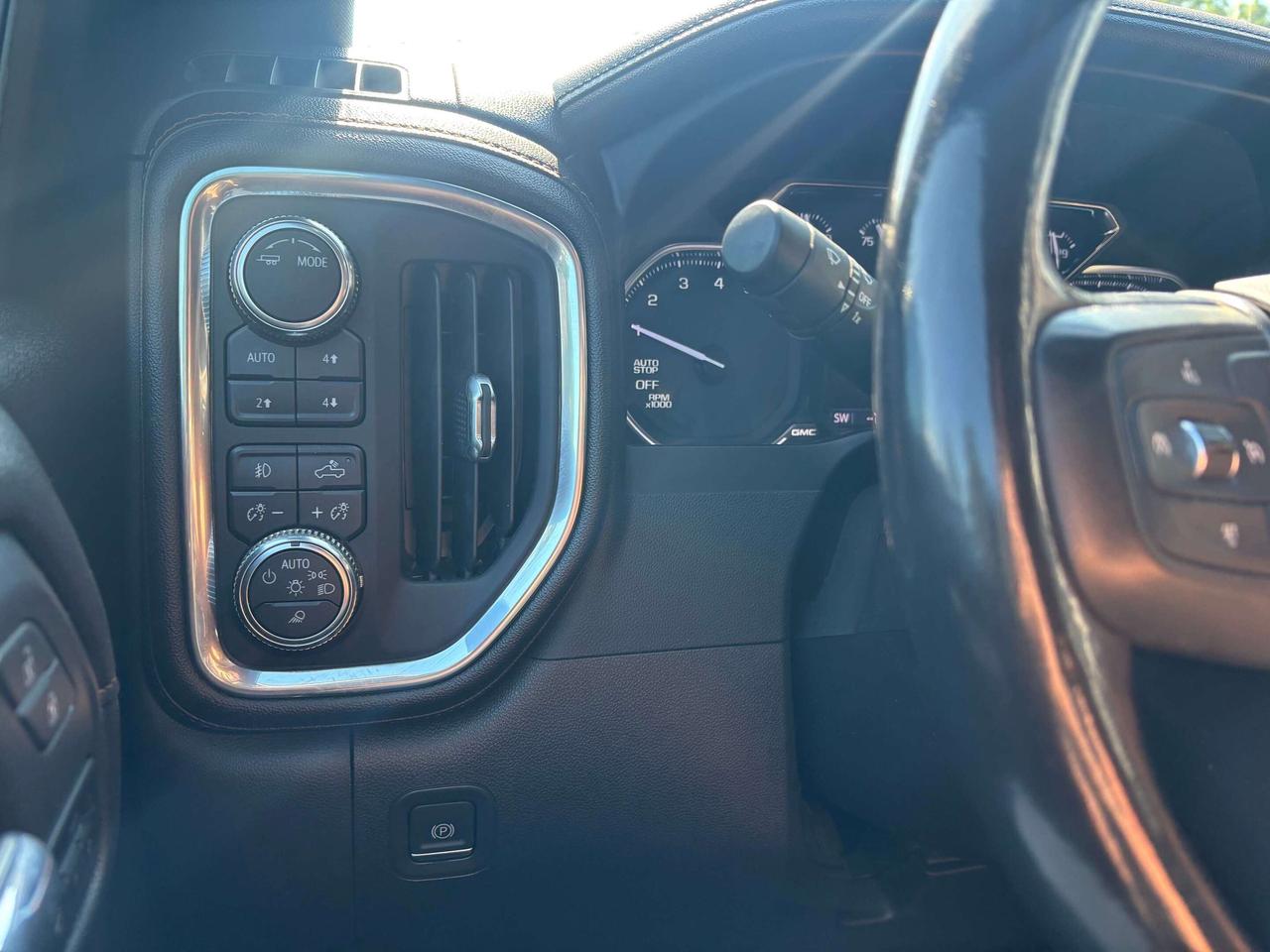 2021 GMC Sierra 1500 AT4 4WD Navigation Leather One Owner Clean CAR Photo