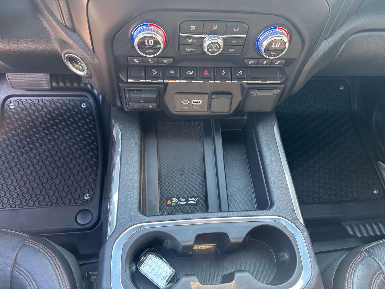2021 GMC Sierra 1500 AT4 4WD Navigation Leather One Owner Clean CAR Photo