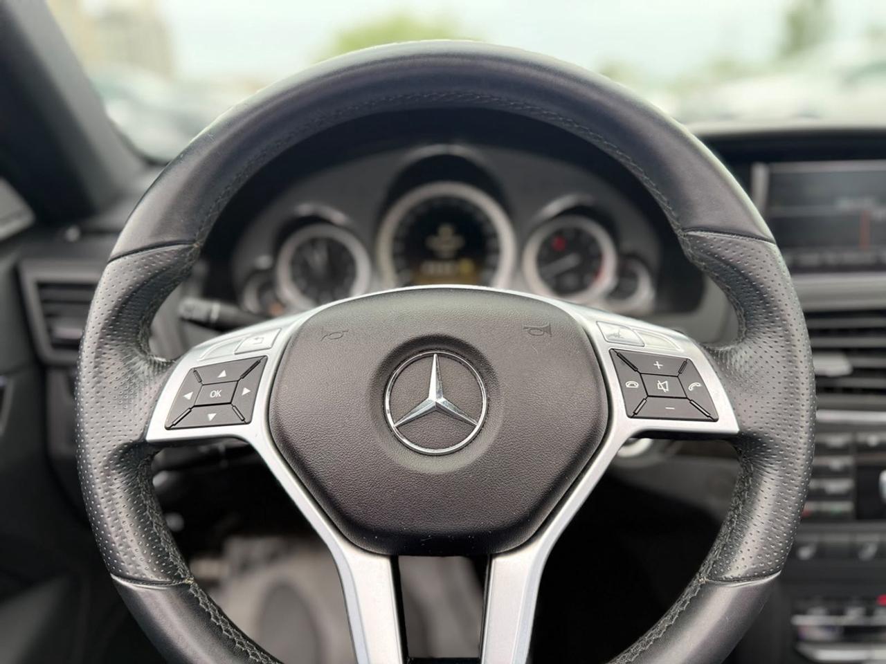 2012 Mercedes-Benz E-Class E350 Cabriolet Photo