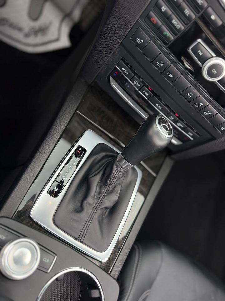 2012 Mercedes-Benz E-Class E350 Cabriolet Photo