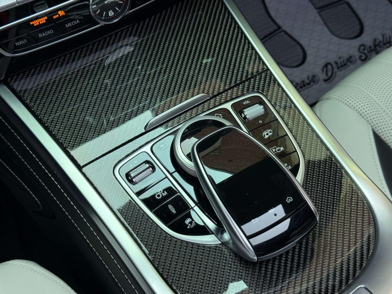 2021 Mercedes-Benz G-Class AMG G 63   DESIGNO MAGNO PAINT   EXCLUSIVE INTRIOR Photo