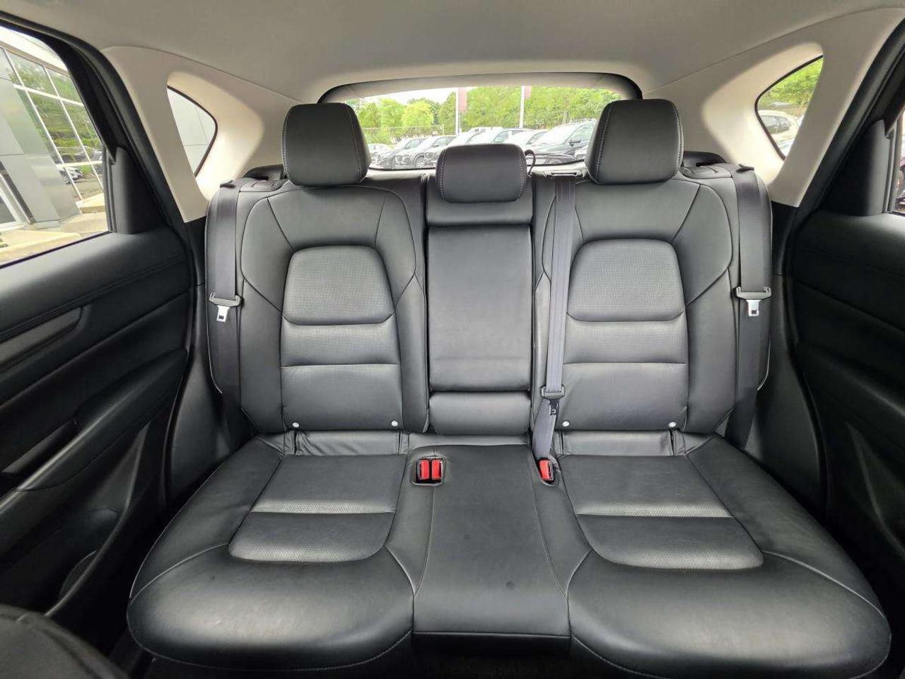 2024 Mazda CX-5 AWD  LEATHERETTE&HEATED SEATS GS Photo