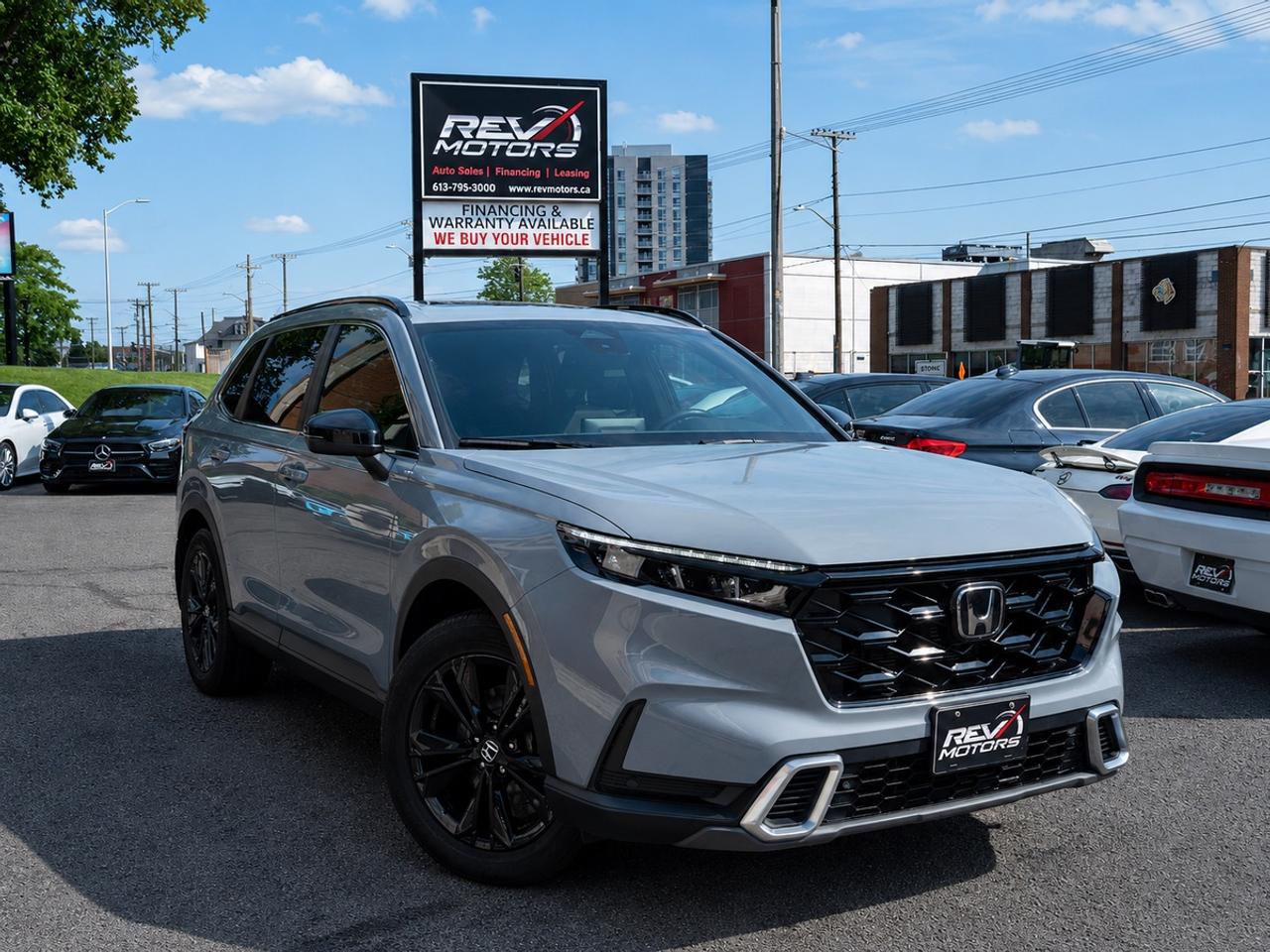 Used 2023 Honda CR-V Touring for sale in Ottawa, ON