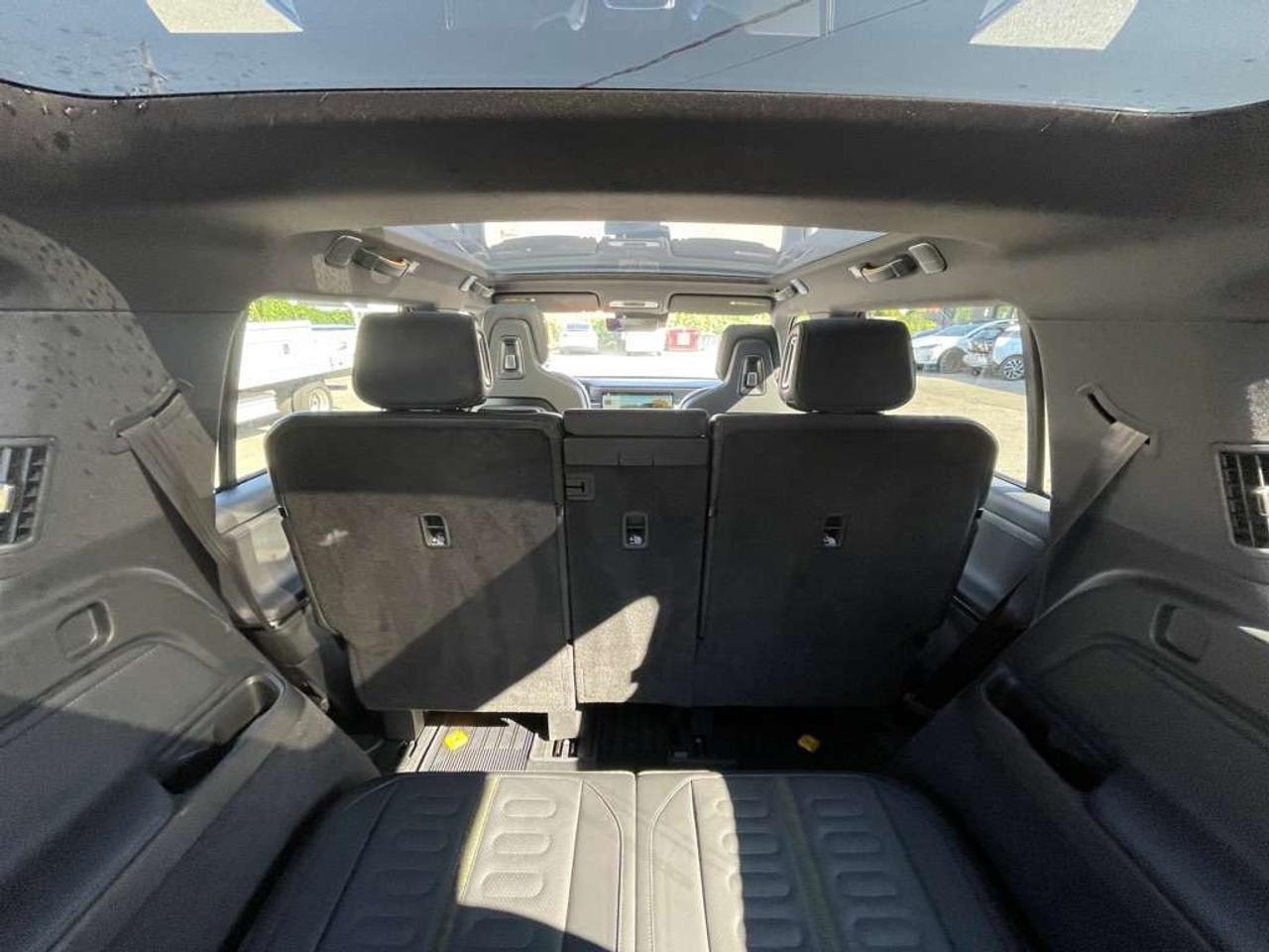 2025 Rivian R1S Adventure PKG - MAX PACK   GEN 2   660km RANGE! Photo