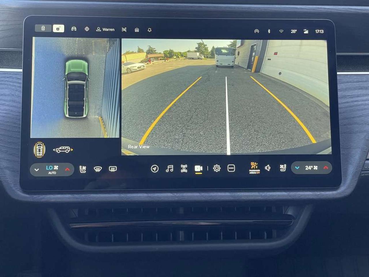 2025 Rivian R1S Adventure PKG - MAX PACK   GEN 2   660km RANGE! Photo