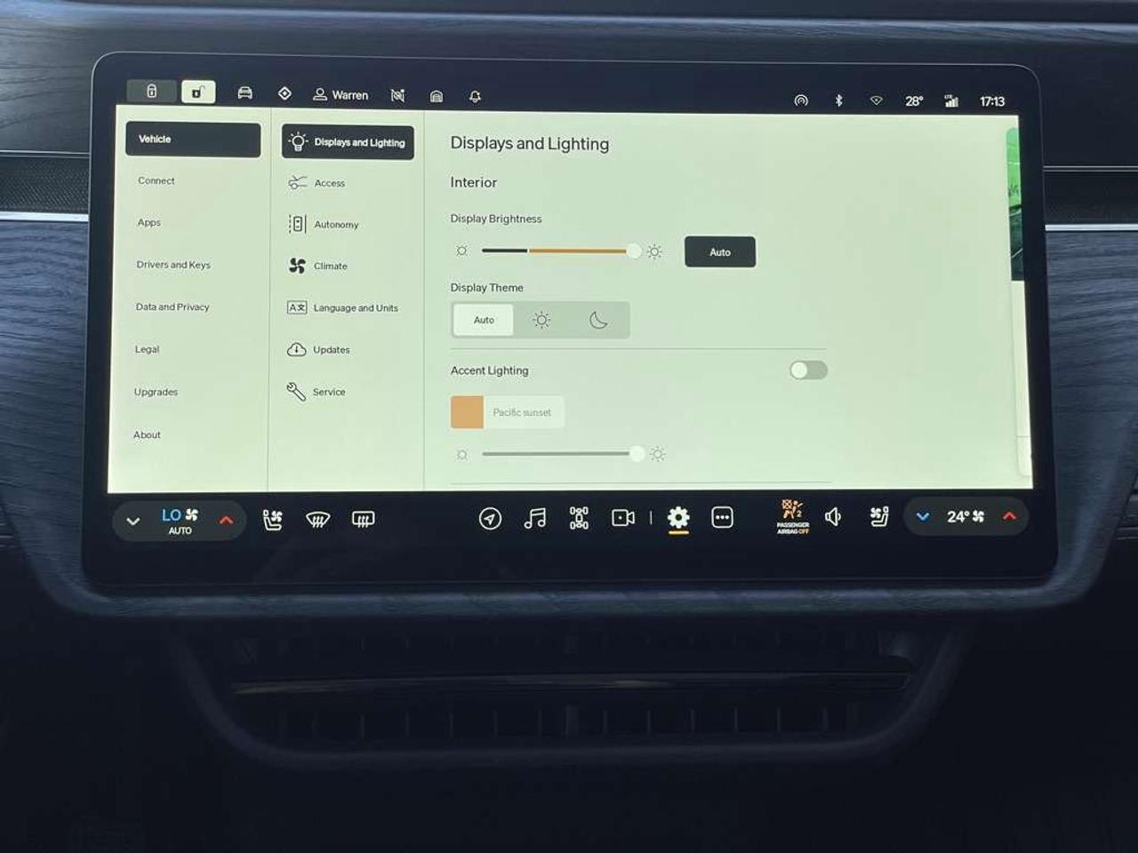2025 Rivian R1S Adventure PKG - MAX PACK   GEN 2   660km RANGE! Photo