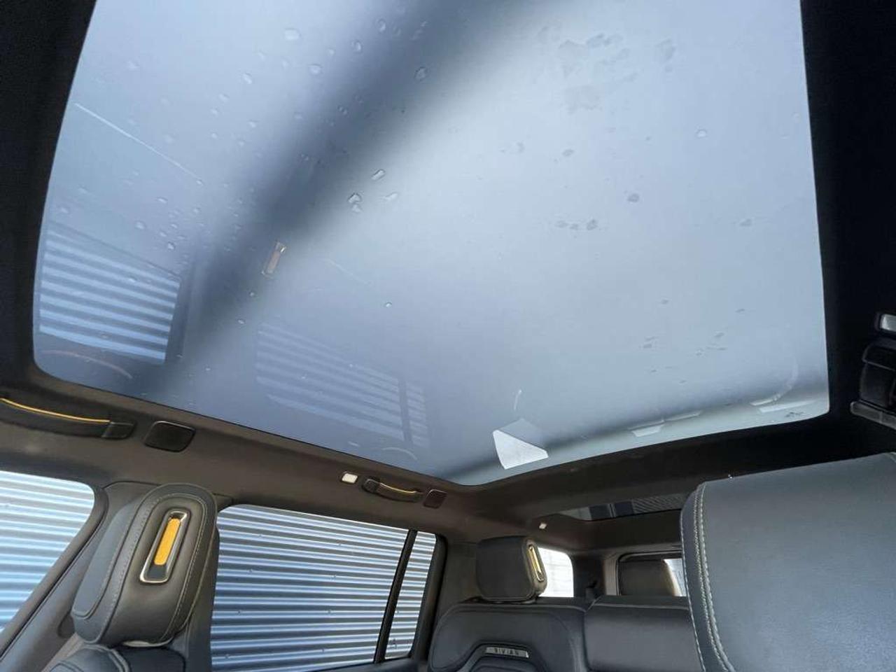 2025 Rivian R1S Adventure PKG - MAX PACK   GEN 2   660km RANGE! Photo