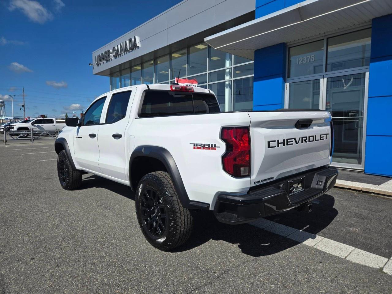 2026 Chevrolet Colorado Crew Cab Short Box 4-Wheel Drive Trail Boss Photo5