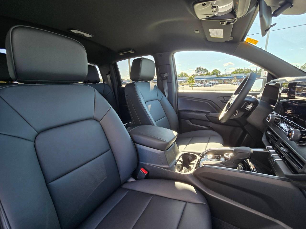 2026 Chevrolet Colorado Crew Cab Short Box 4-Wheel Drive Trail Boss Photo