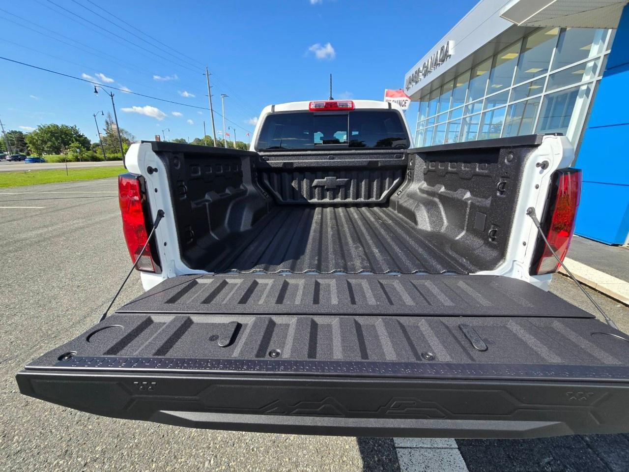 2026 Chevrolet Colorado Crew Cab Short Box 4-Wheel Drive Trail Boss Photo