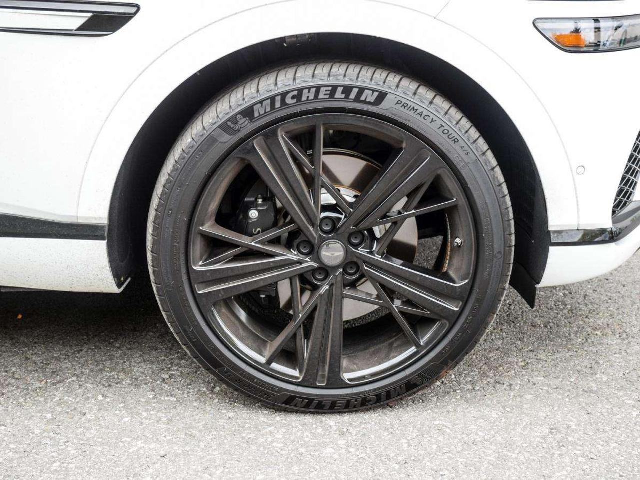 2026 Genesis GV80 3.5T e-SC Coupe BLACK AWD *Used Demonstrator* Photo