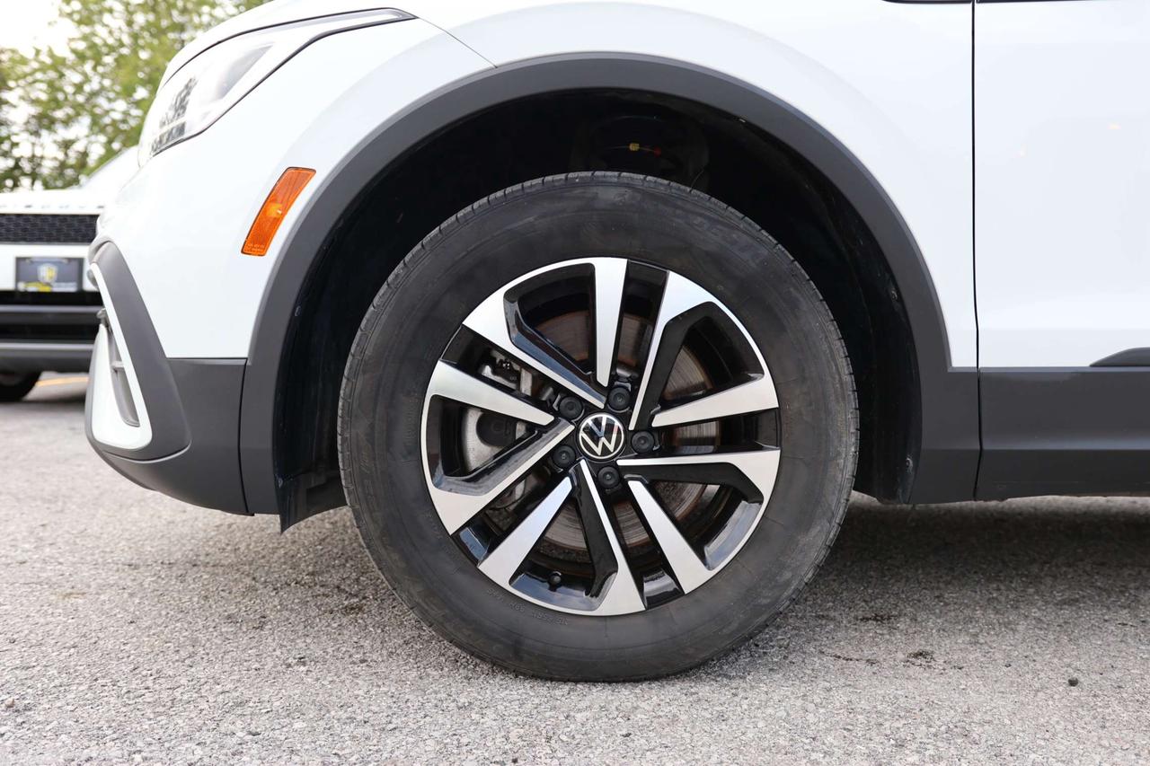 2023 Volkswagen Tiguan TRENDLINE-4MOTION-AWD/ADAPT CRUISE/BCAM/FORWARD ASSIST/BLIS/HEATED SEATS & STEERING/CARPLAY/TOW HITCH Photo