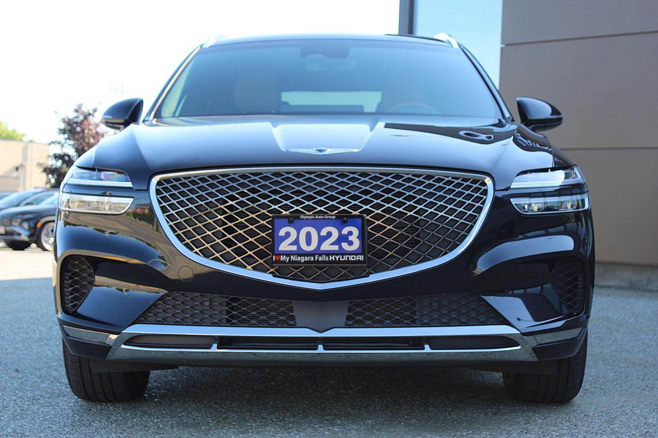 2023 Genesis GV70 2.5T Advanced Photo1