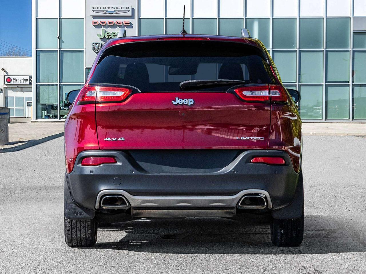 2015 Jeep Cherokee 4X4  TECH GRP  SAFETY GRP  ROOF LEATHER Photo