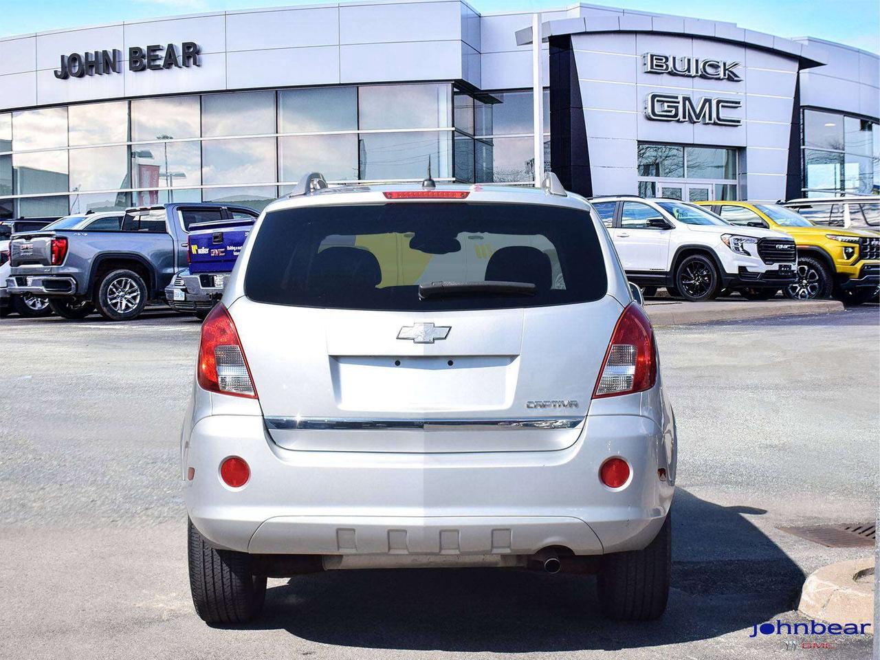 2013 Chevrolet CAPTIVA LT Photo