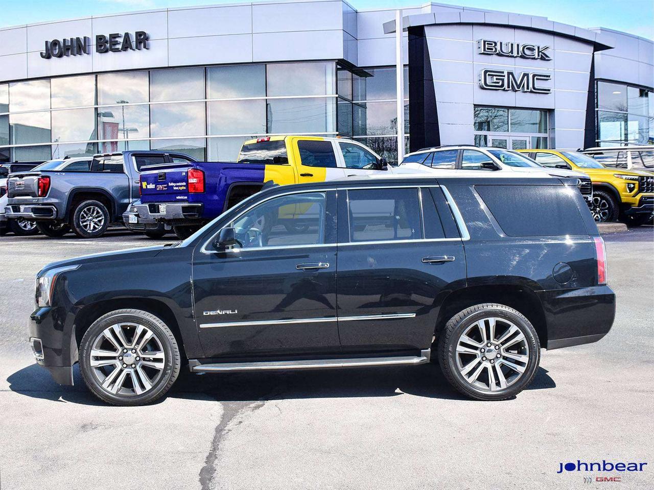 2017 GMC Yukon Denali Photo