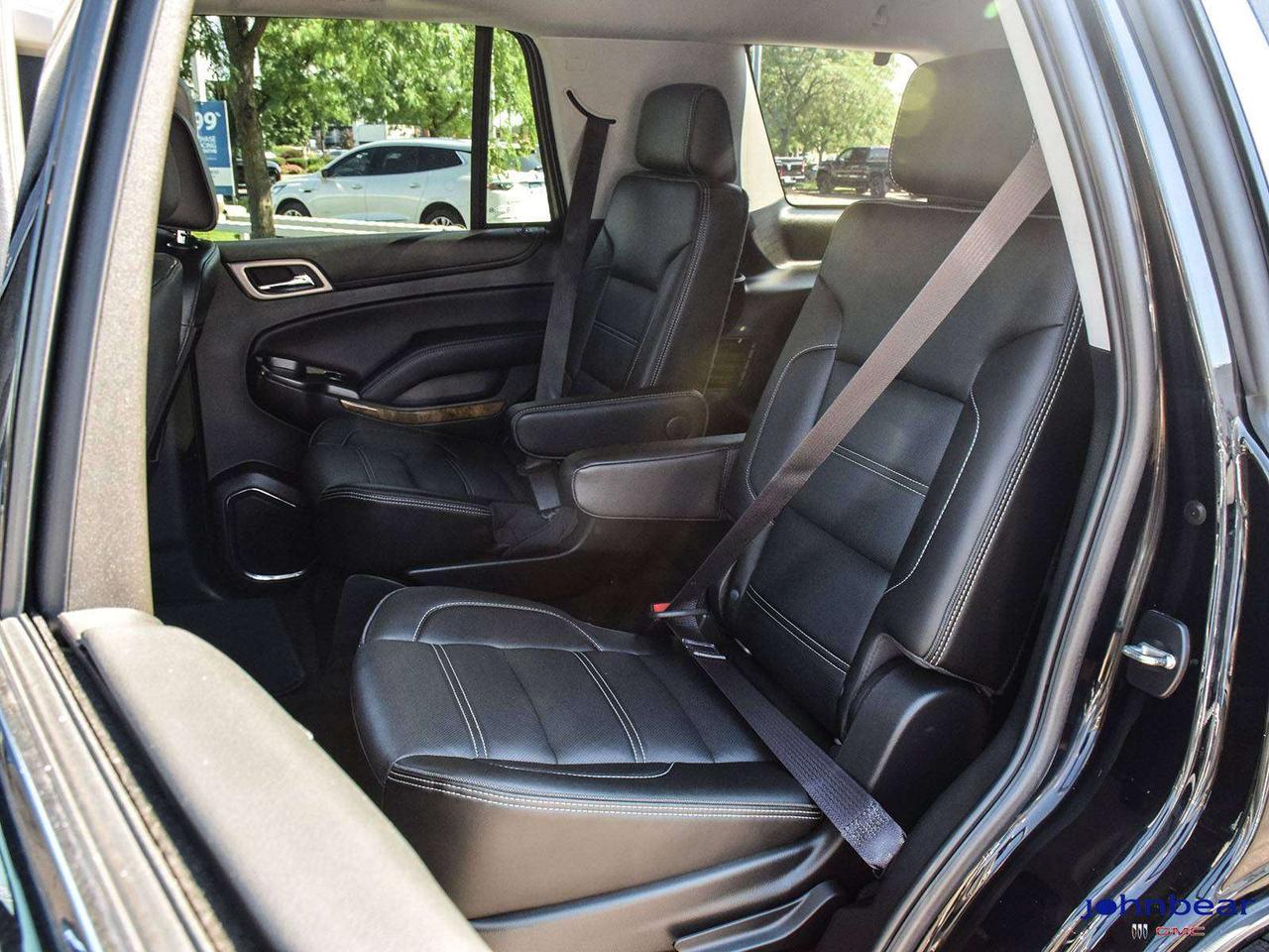 2017 GMC Yukon Denali Photo