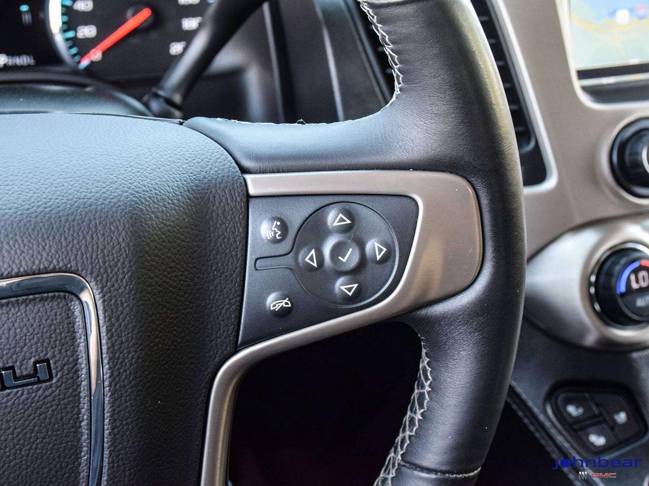 2017 GMC Yukon Denali Photo