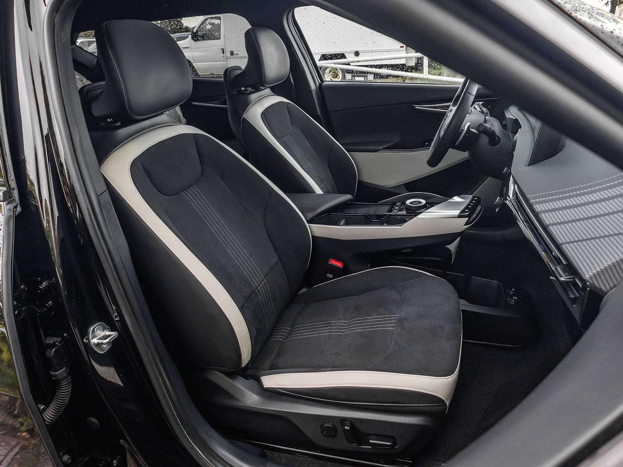 2023 Kia EV6 LONG RANGE W/GT-LINE PKG 1   NAVI Photo