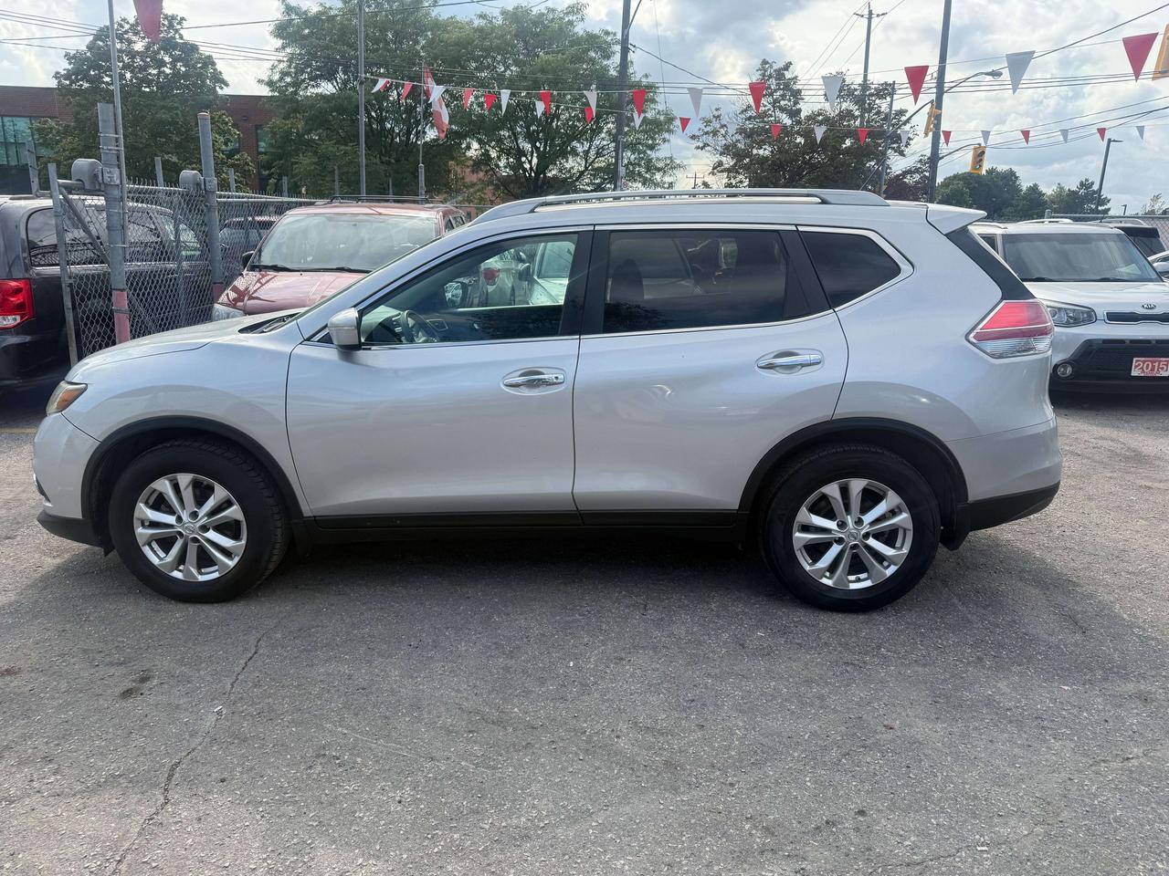 2015 Nissan Rogue *** 3 YEAR WARRANTY INCLUDED *** Photo