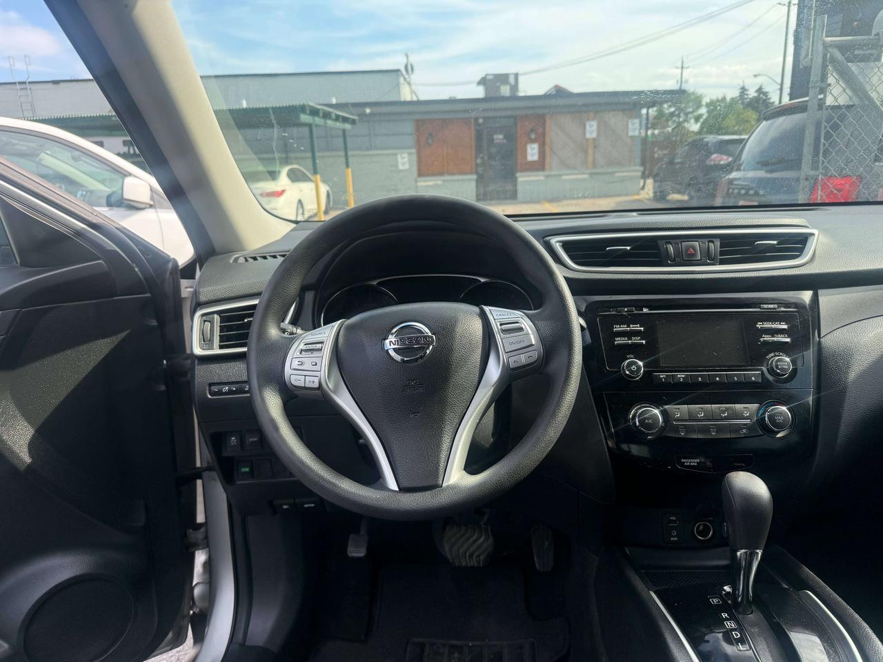 2015 Nissan Rogue *** 3 YEAR WARRANTY INCLUDED *** Photo