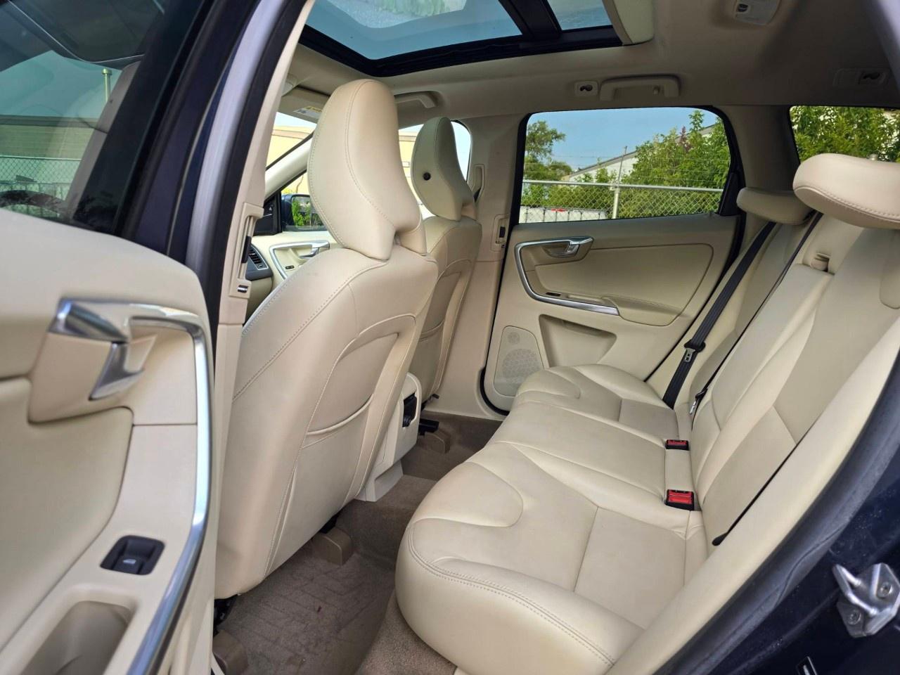 2015 Volvo XC60 AWD 5DR T6 PREMIER PLUS Photo