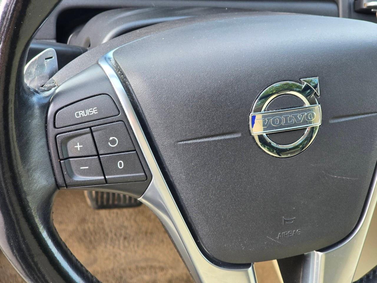 2015 Volvo XC60 AWD 5DR T6 PREMIER PLUS Photo