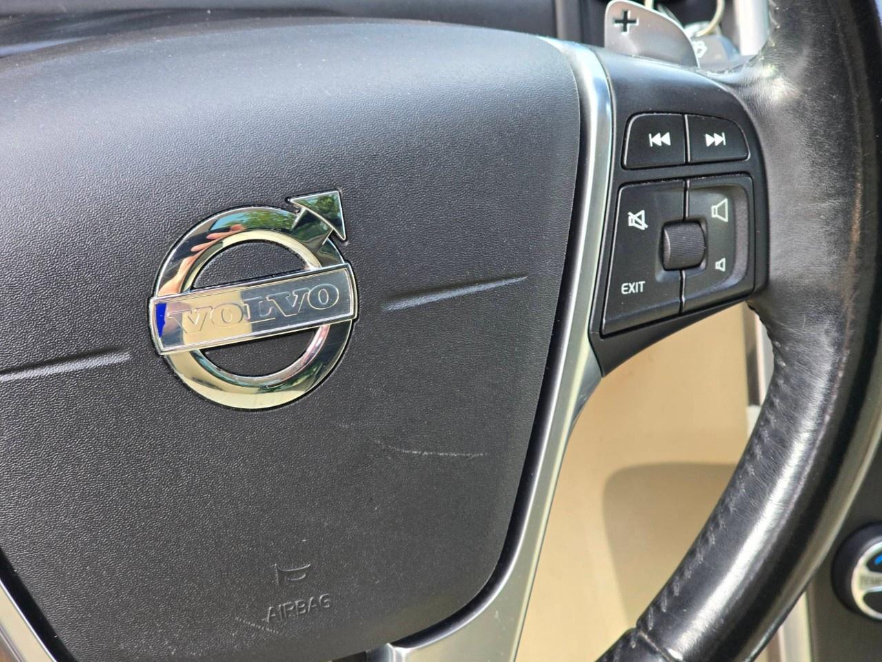 2015 Volvo XC60 AWD 5DR T6 PREMIER PLUS Photo