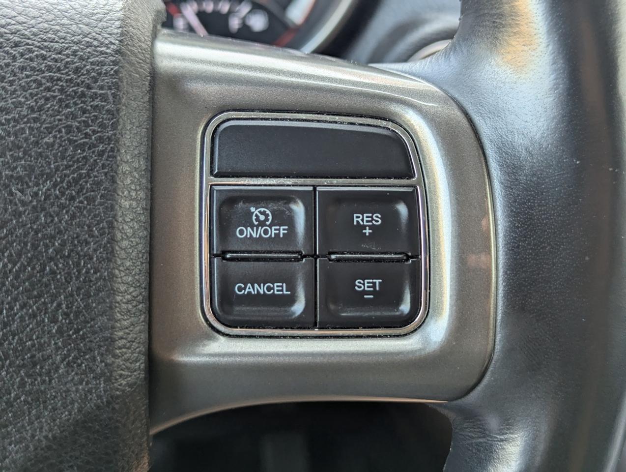 2018 Dodge Journey AWD/Crossroad/7PASSENGERS/AWD/NAV/RemoteStart/ Photo