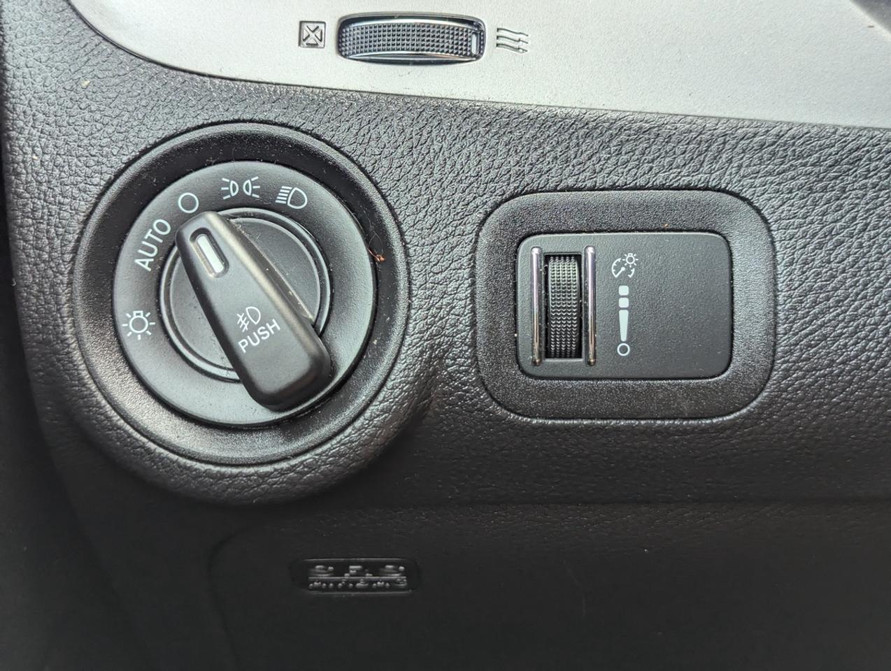 2018 Dodge Journey AWD/Crossroad/7PASSENGERS/AWD/NAV/RemoteStart/ Photo