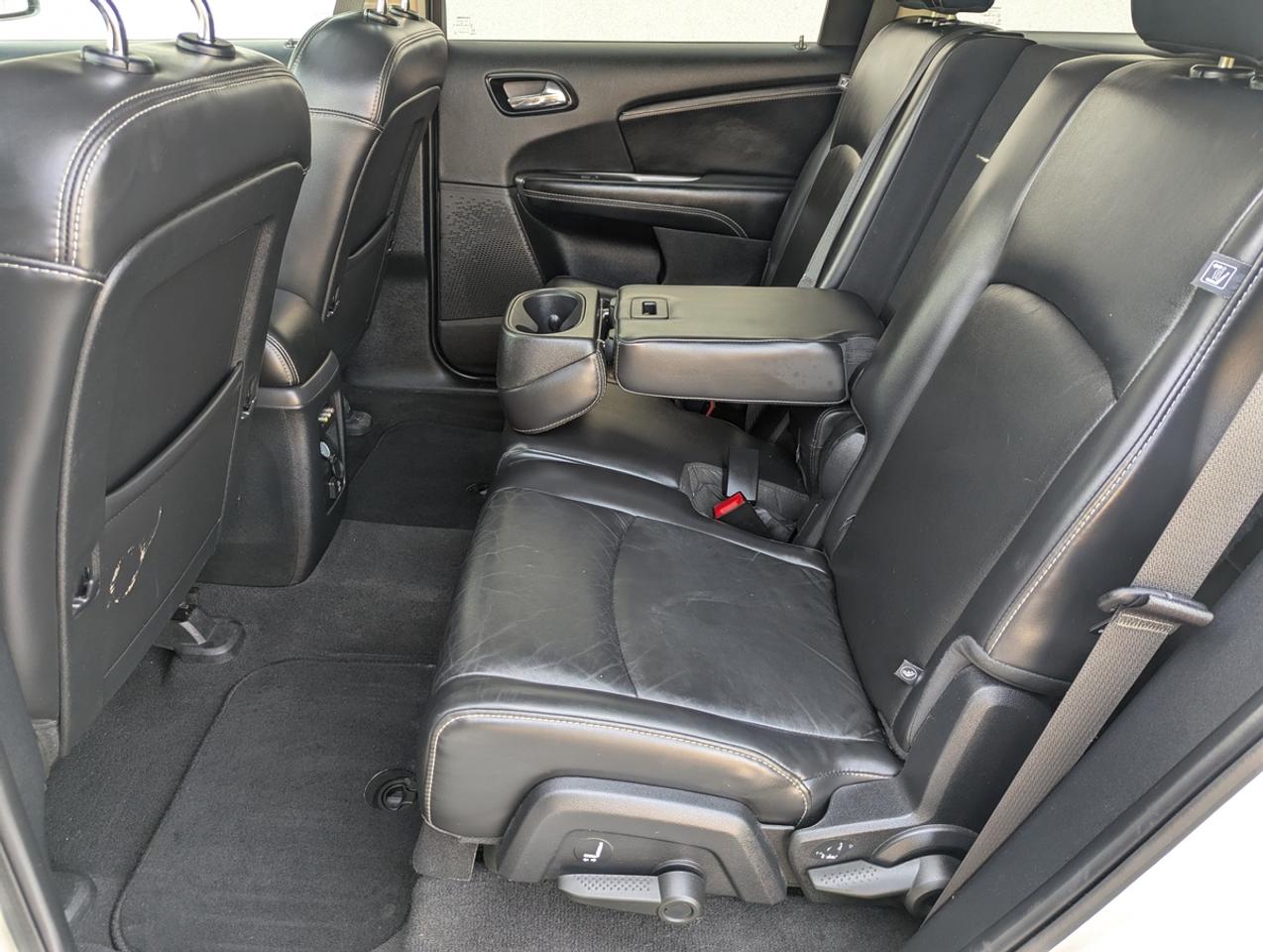 2018 Dodge Journey AWD/Crossroad/7PASSENGERS/AWD/NAV/RemoteStart/ Photo