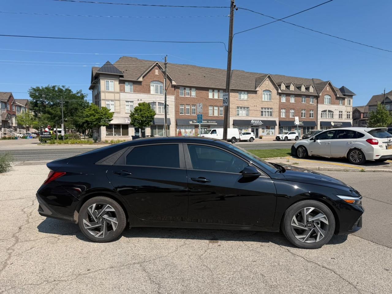 2025 Hyundai Elantra SEL Sport Photo