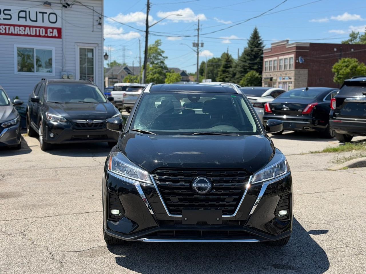 2025 Nissan Kicks SV Photo5