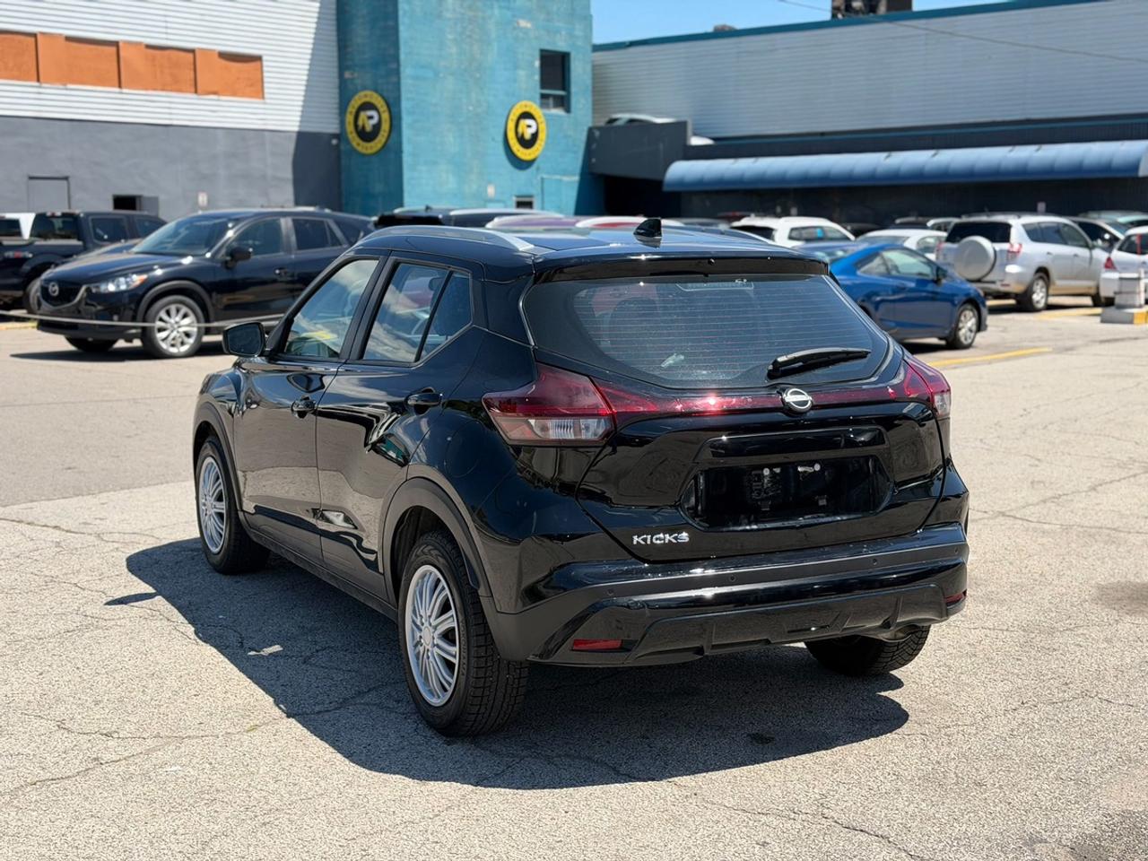 2025 Nissan Kicks SV Photo