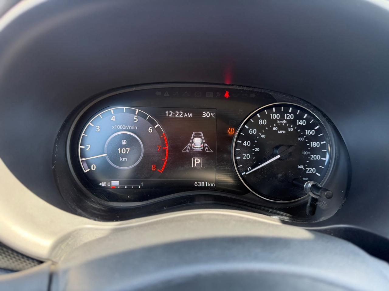 2025 Nissan Kicks SV Photo