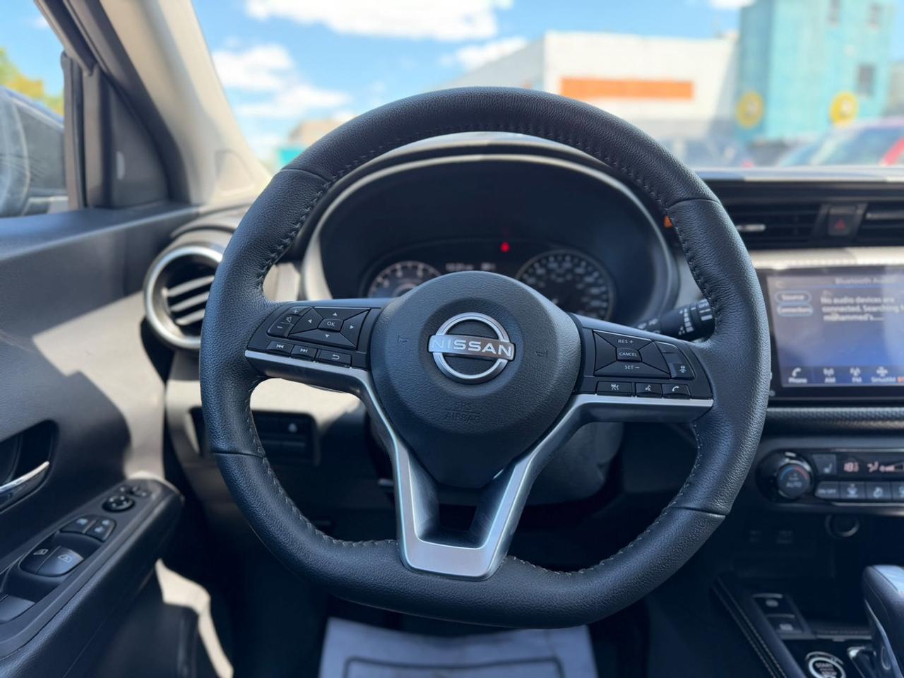 2025 Nissan Kicks SV Photo