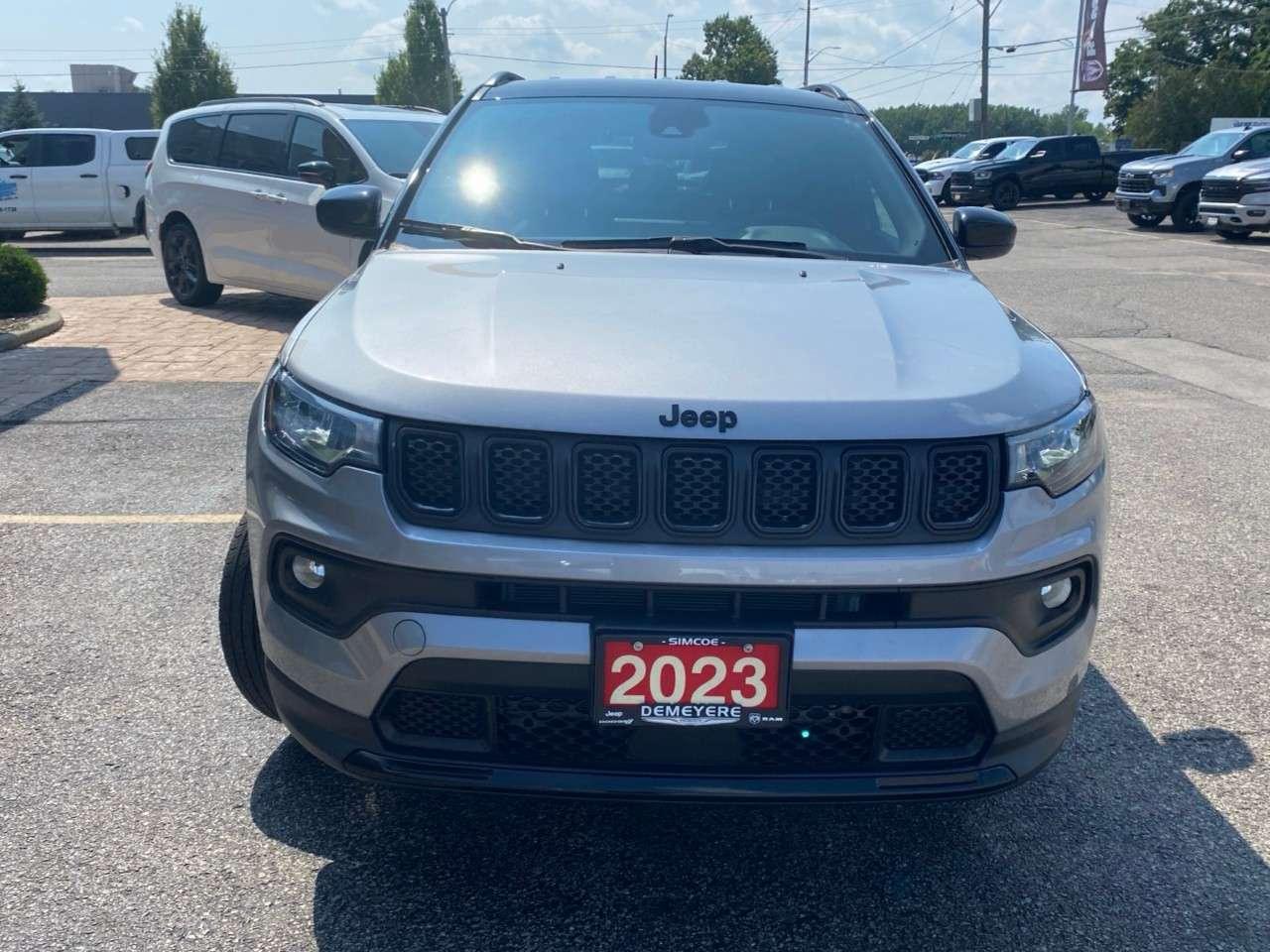 2023 Jeep Compass Altitude 4x4 Photo