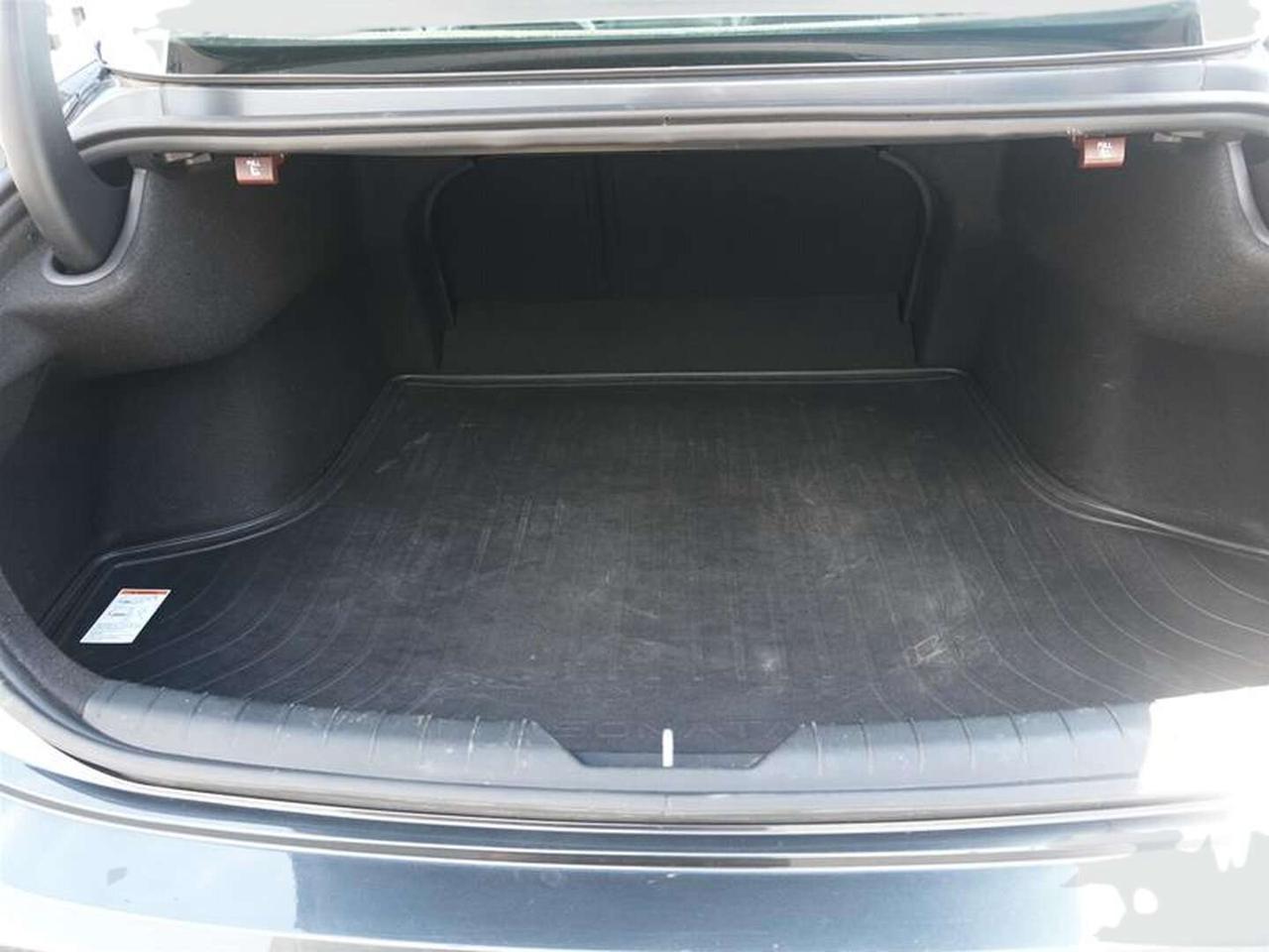 2025 Hyundai Sonata PREFERRED-TREND FWD   ONE OWNER   NO ACCIDENTS Photo3