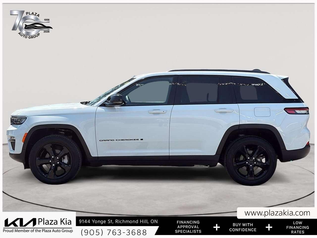 2025 Jeep Grand Cherokee *Dual-Pane Panoramic Sunroof   Trailer Tow Package Photo