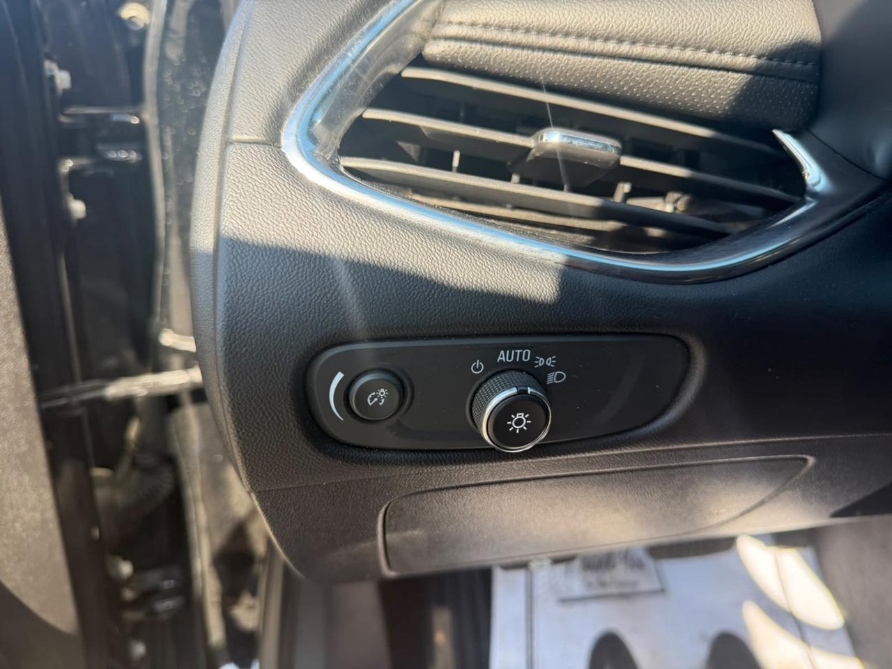2020 Chevrolet Malibu Premier Photo