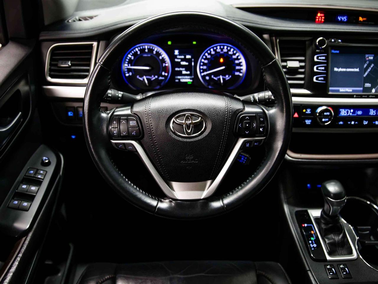 2019 Toyota Highlander  Photo