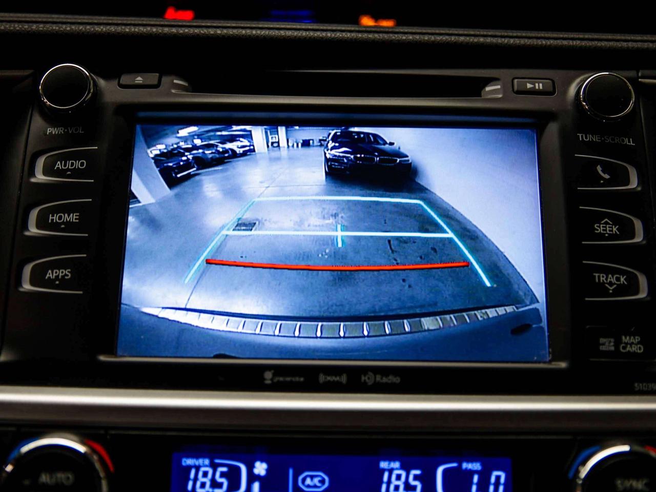 2019 Toyota Highlander  Photo