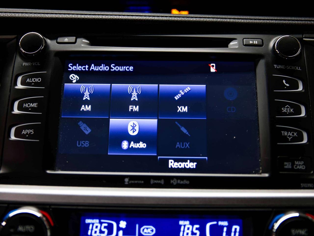 2019 Toyota Highlander  Photo