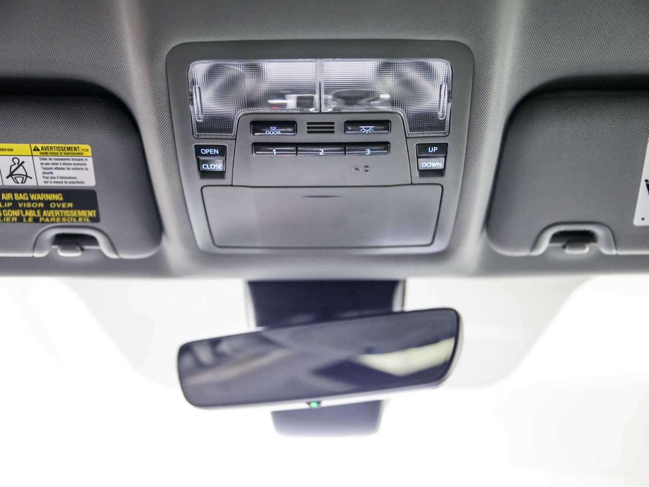 2019 Toyota Highlander  Photo
