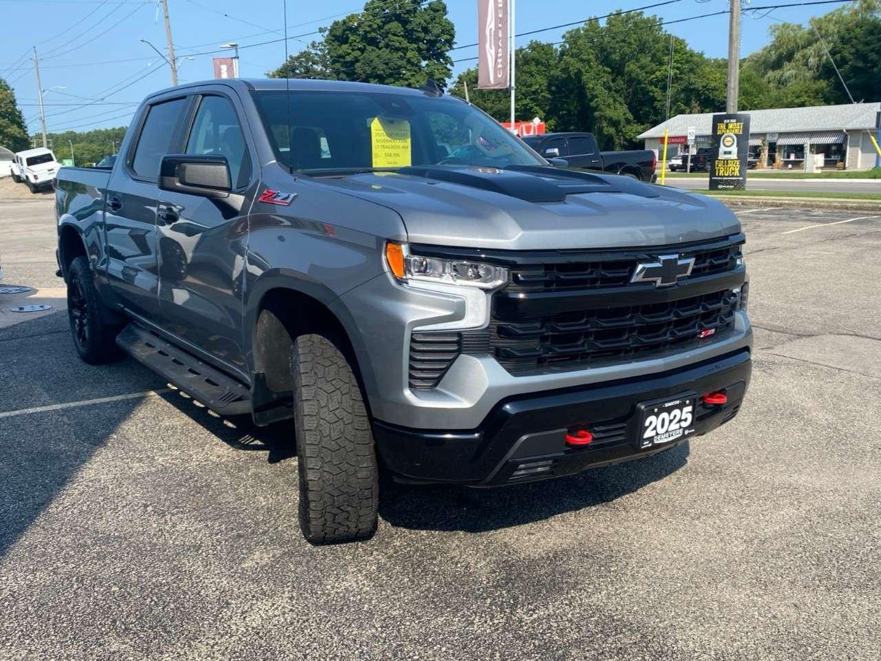 2025 Chevrolet Silverado 1500 Crew Cab Short Box 4-Wheel Drive LT Trail Boss Photo